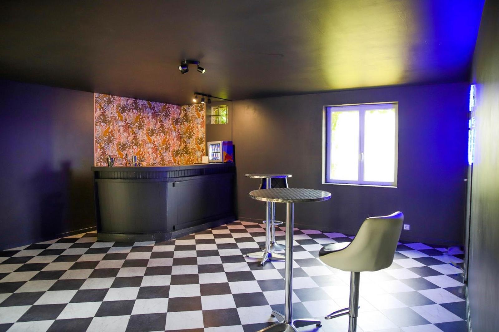 Crazy Villa Champs Corons 61 - Interior Heated Pool - 2H From Paris - 30P Les Menus Exterior photo